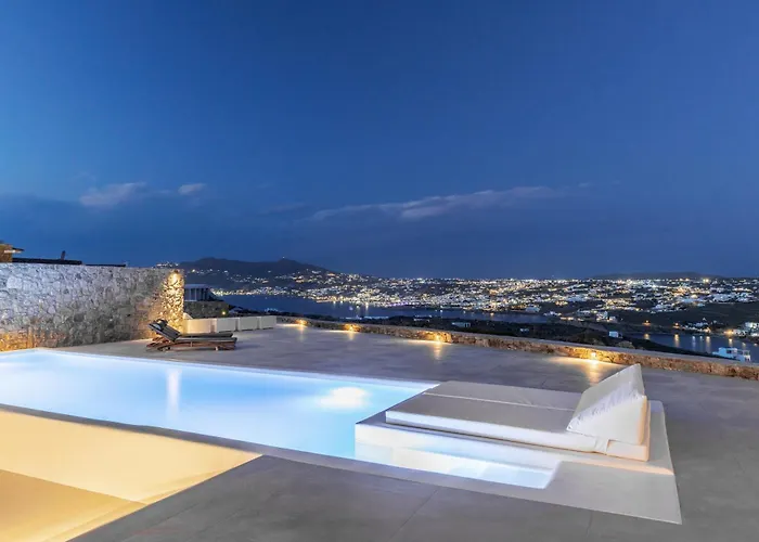 Actors Prestige -private Pool & Sea View